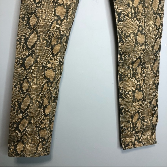 Frame Le High Skinny Crop Coated Python Jeans, size 25 - Picture 4 of 13